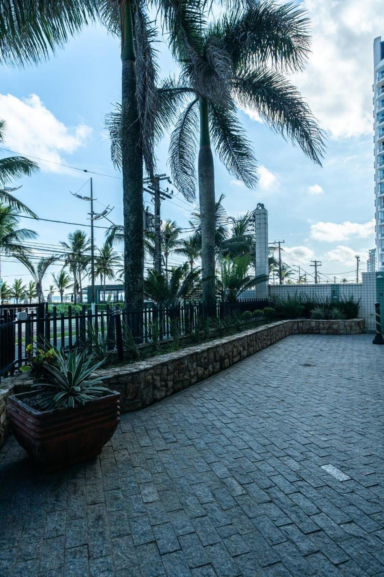 Frente Vista Mar Com Varanda Wi Fi 300Mbps E 10M Da Praia Da Tupi - Estacionamento Gratuito Praia Grande  Eksteriør bilde
